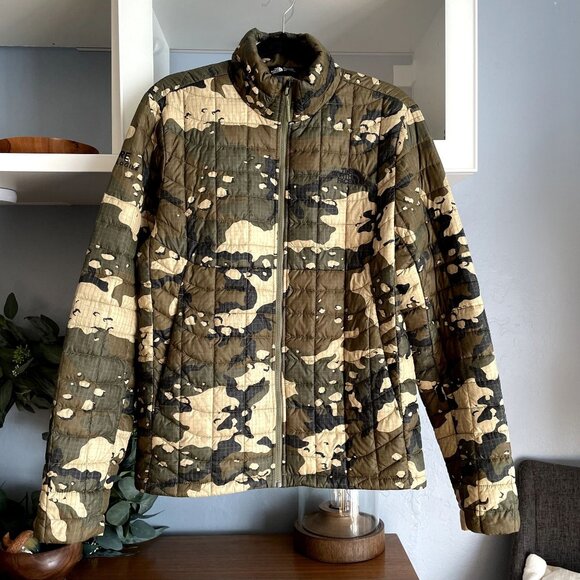 The North Face ThermoBall Trekker Jacket Woodchip Camo  Customized